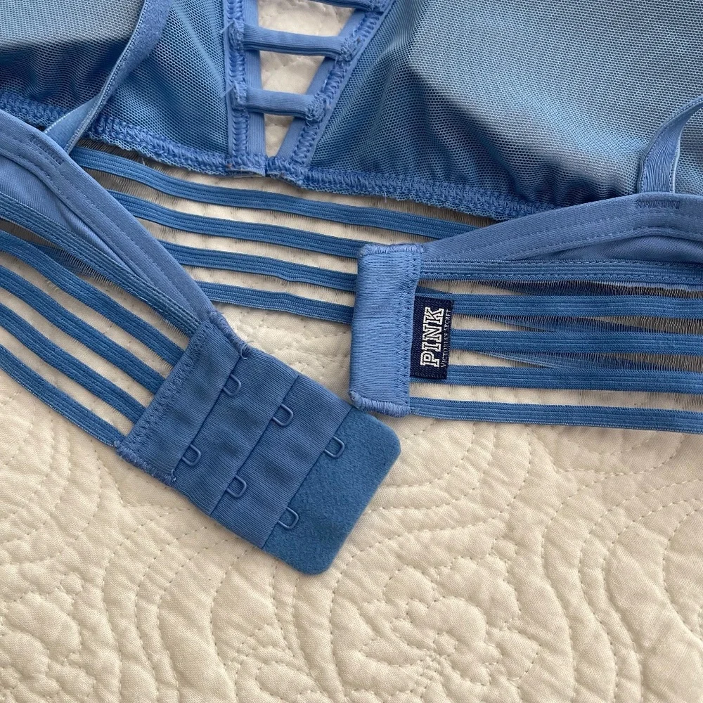 Victoria’s Secret PINK Ultimate Lightly Lined Strappy Sports Bra Size 32B - Picture 8 of 12